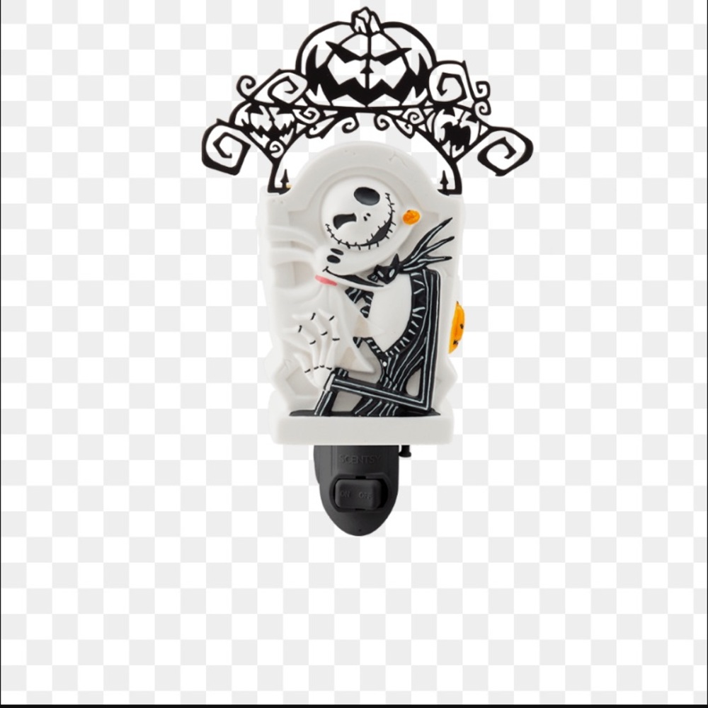The nightmare before Christmas mini warmer and pumpkin roll scent.
